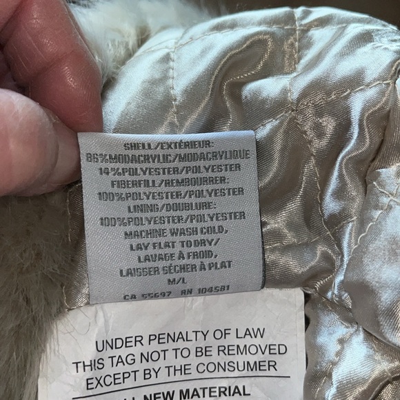 Restoration Hardware faux fur hat - Picture 8 of 9